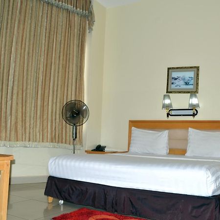 Civitas Hotel Kigali Exterior foto
